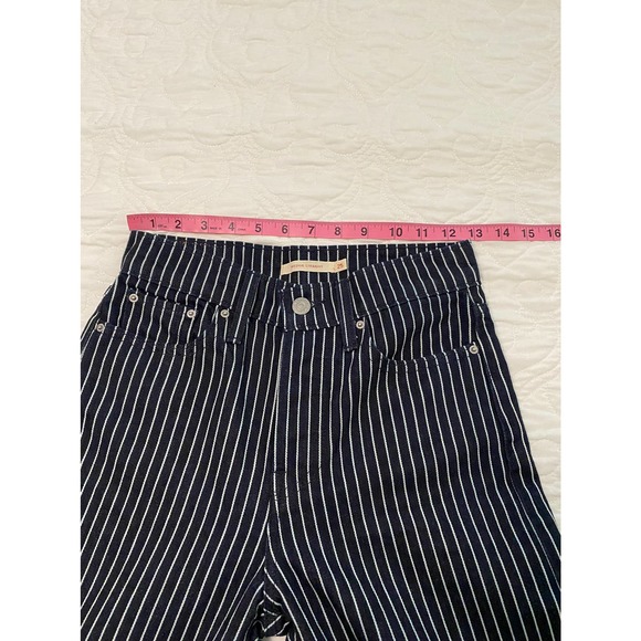 NWOT Levi’s Wedgie Straight Striped Blue Jeans Size 25 - Picture 6 of 10